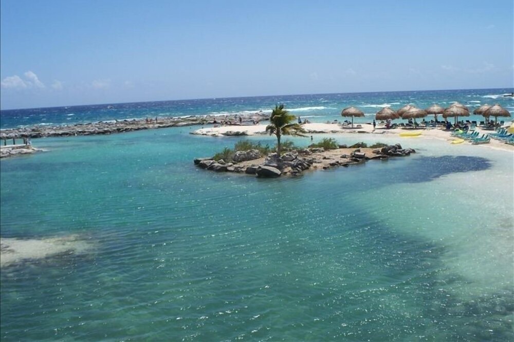 Photo of Others in Puerto Aventuras