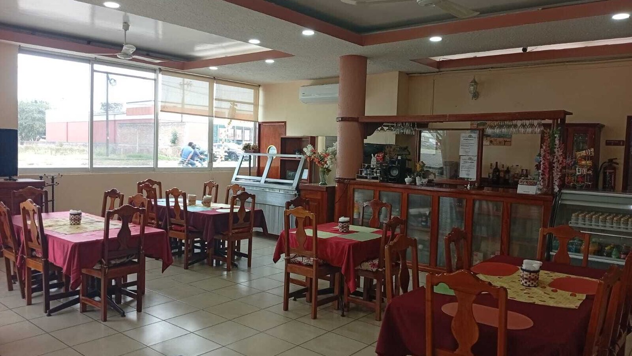 Photo of Others in Martinez de La Torre