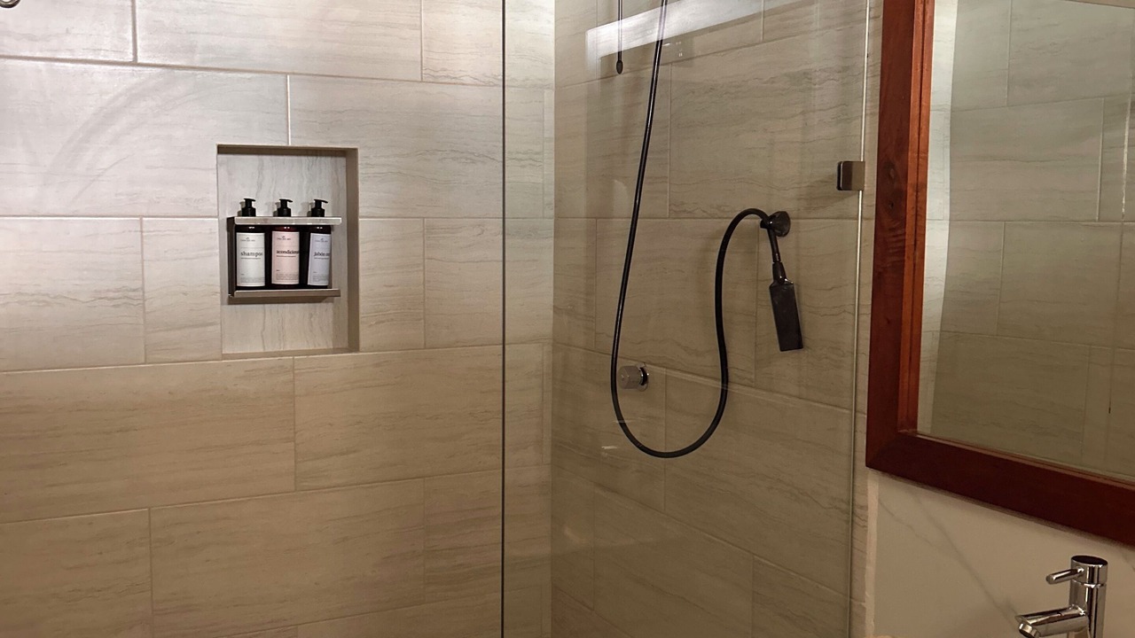 Photo of Bathroom in Angel R. Cabada