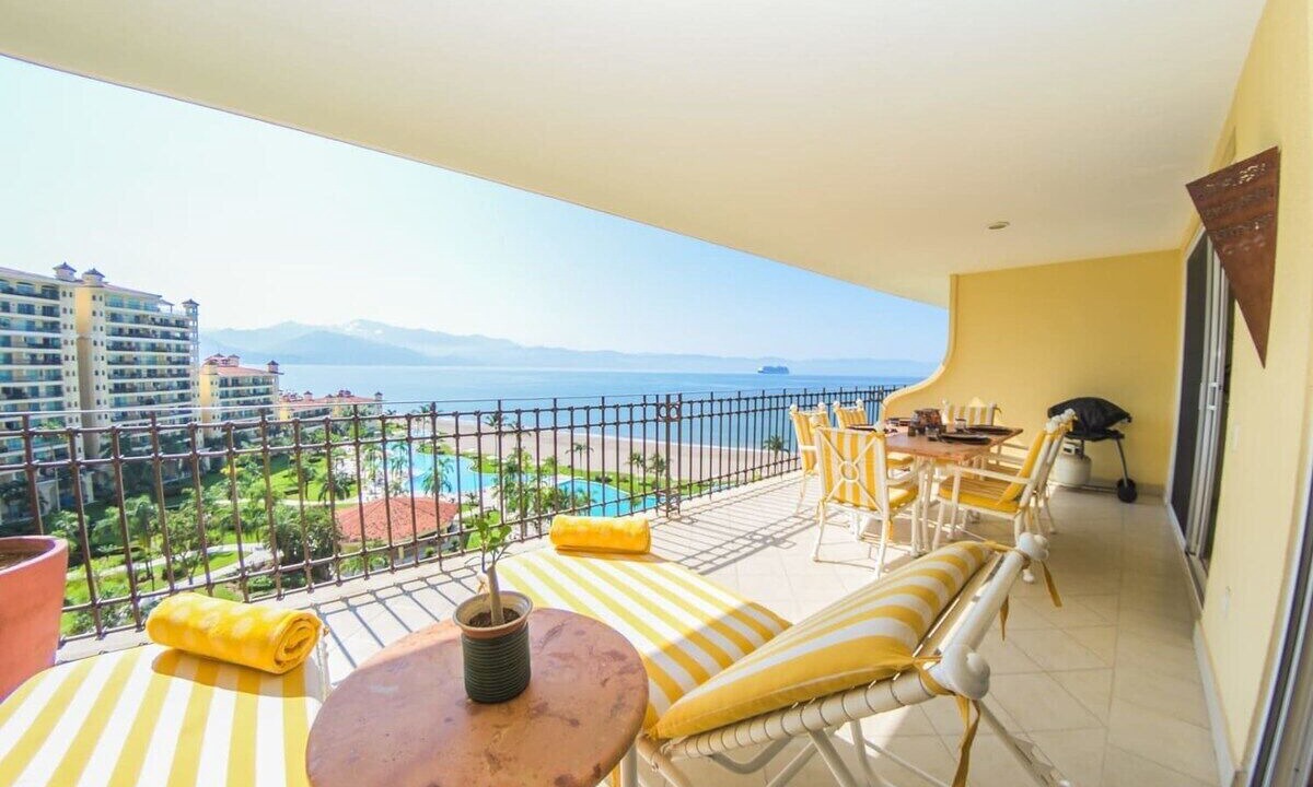 Photo of Patio Balcony in Marina Vallarta