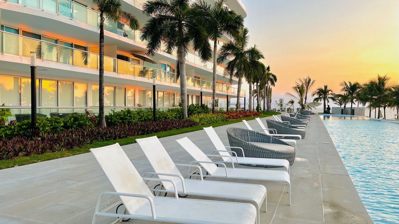 Photo of Outdoor in Flamingos