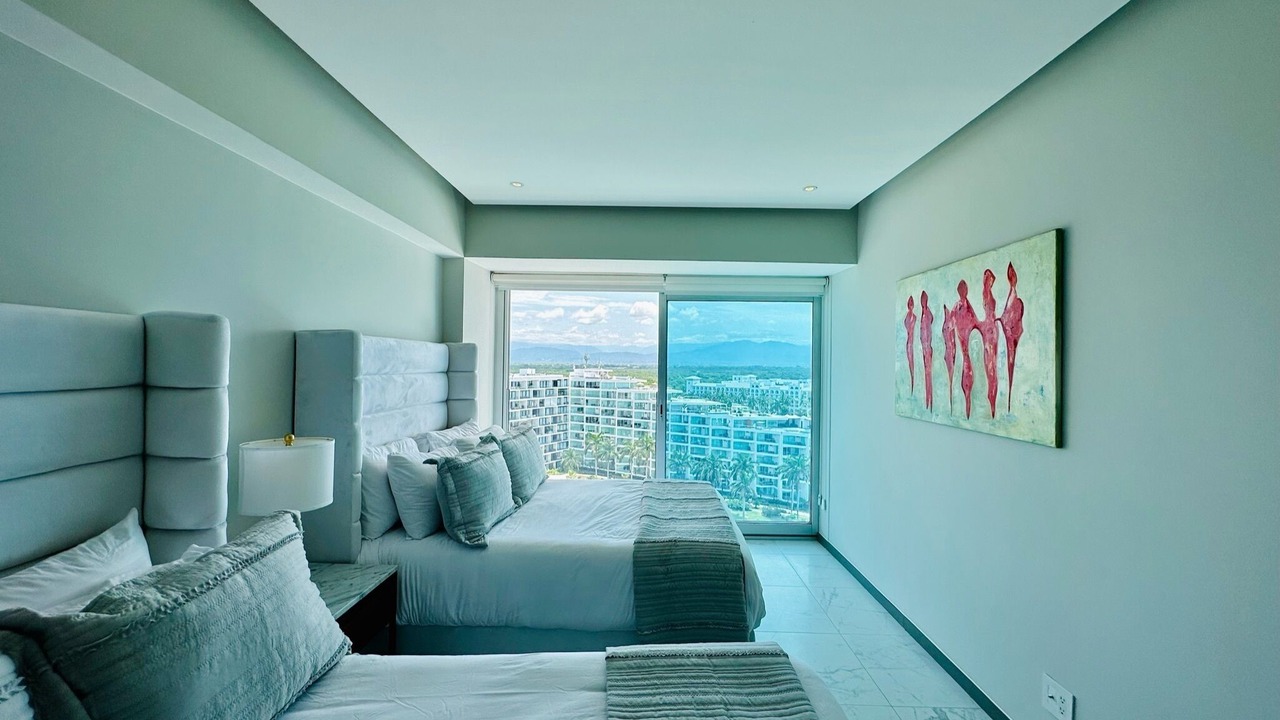 Photo of Bedroom in Flamingos