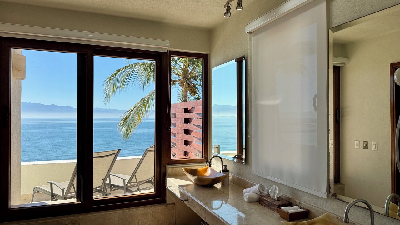 Photo of Bathroom in La Cruz de Huanacaxtle