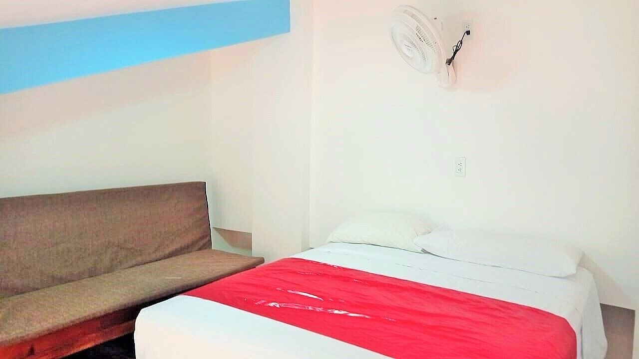 Photo of Bedroom in R
