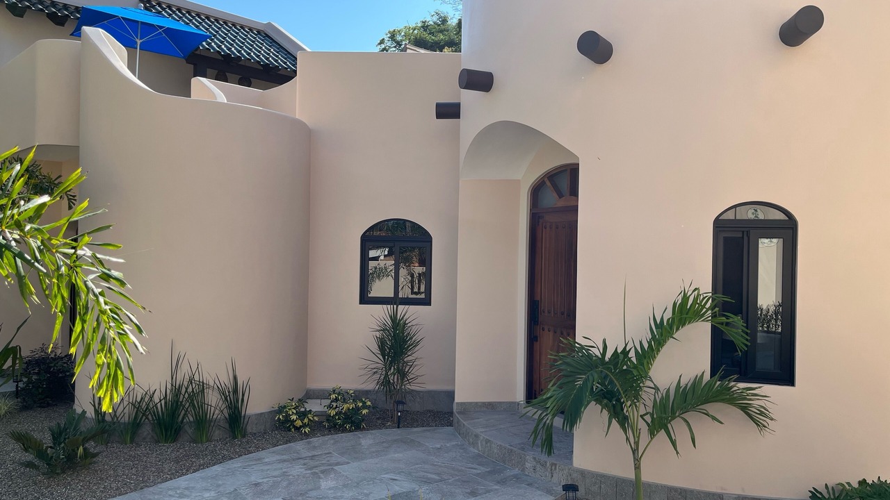 Photo of Outdoor in Los Ayala