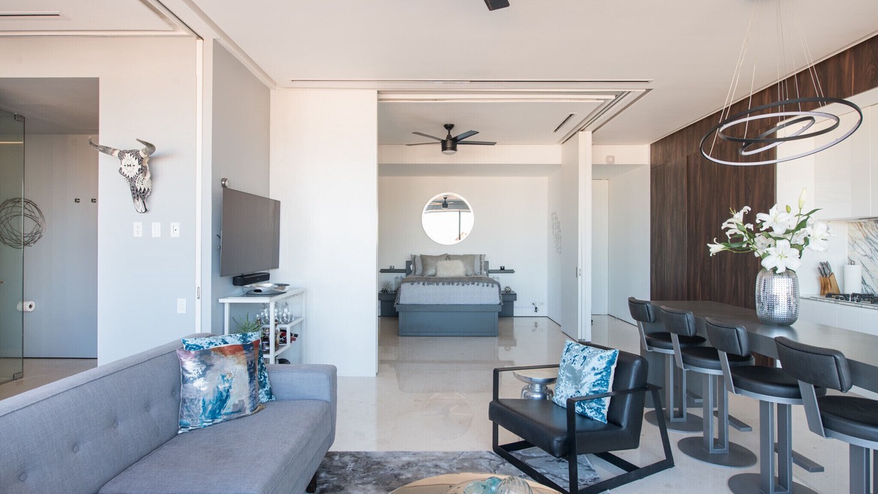Photo of Livingroom in Romantic Zone