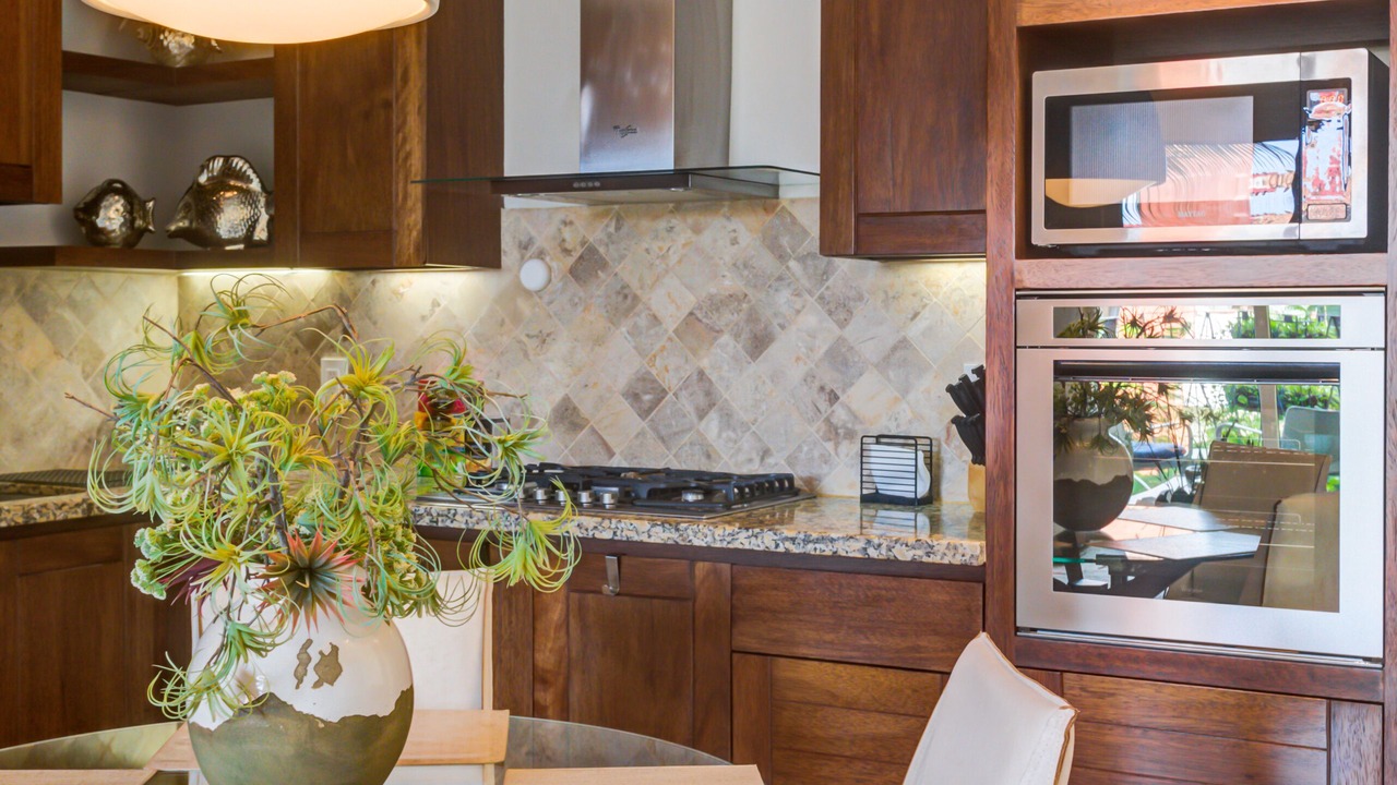 Photo of Kitchen in Romantic Zone