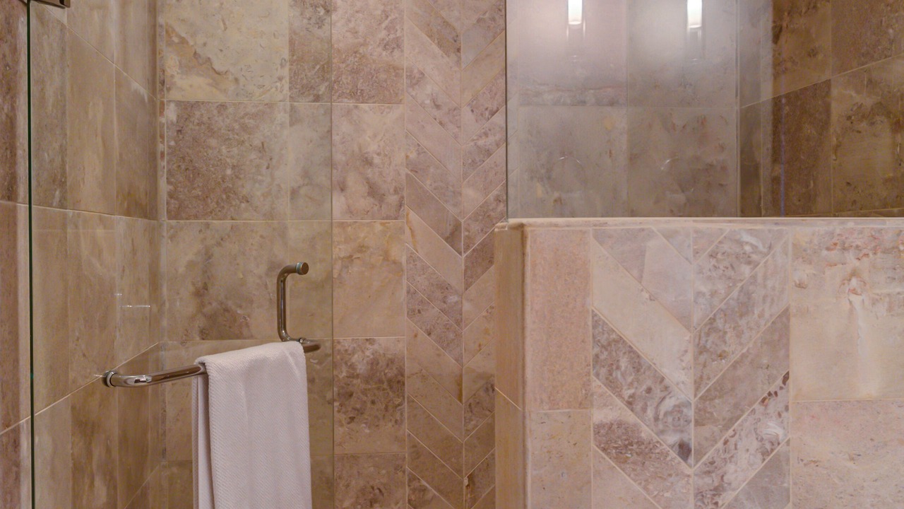 Photo of Bathroom in Romantic Zone