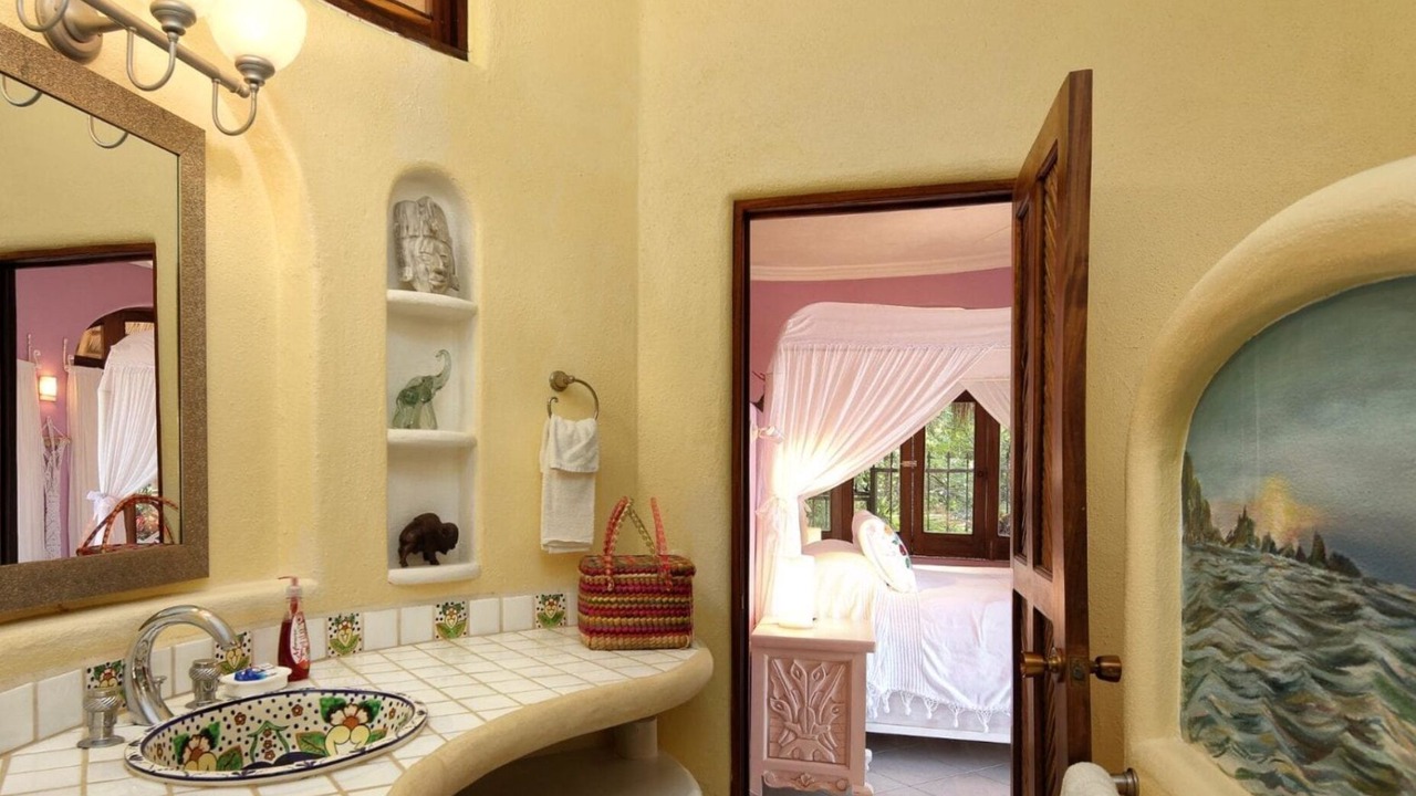 Photo of Bathroom in North End