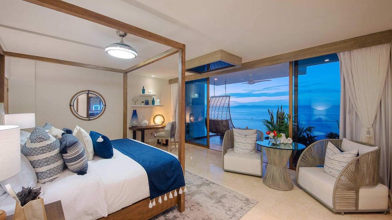 Photo of Bedroom in South Shore Hotel Area