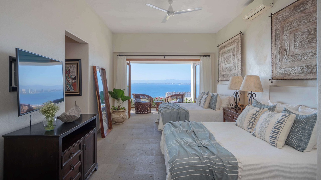 Photo of Bedroom in Romantic Zone