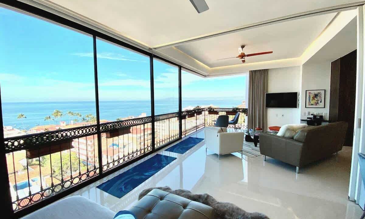 Photo of Livingroom in Romantic Zone