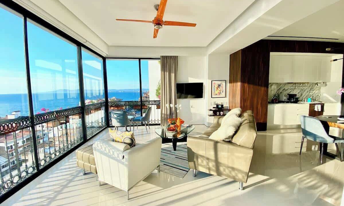 Photo of Livingroom in Romantic Zone