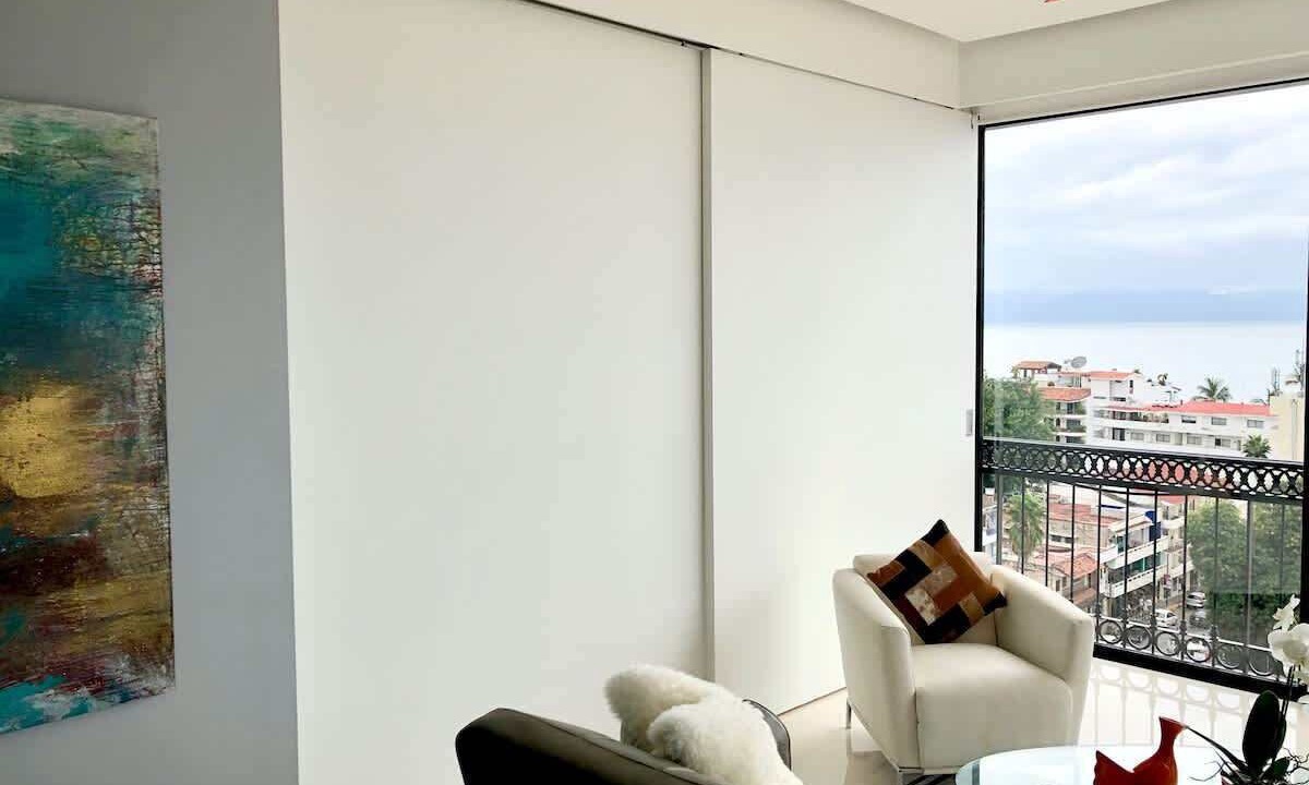 Photo of Livingroom in Romantic Zone