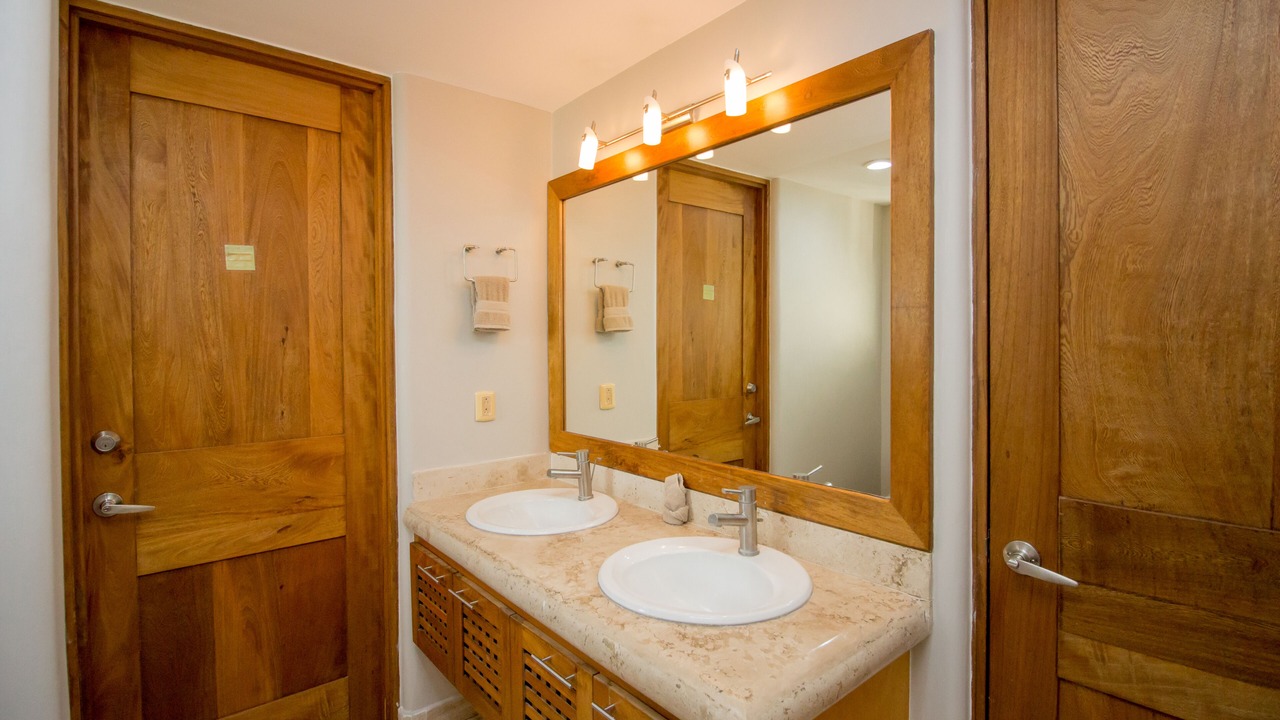 Photo of Bathroom in P Chahue