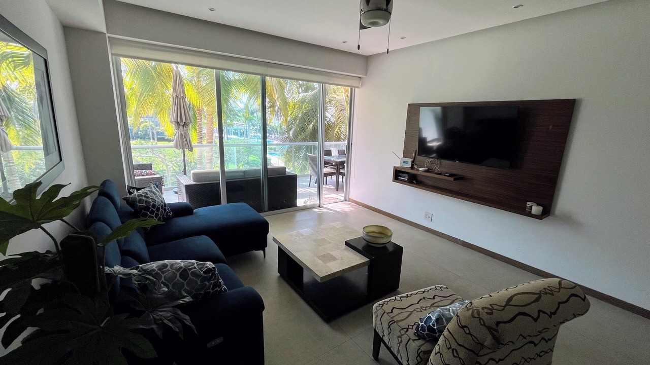 Photo of Livingroom in Flamingos