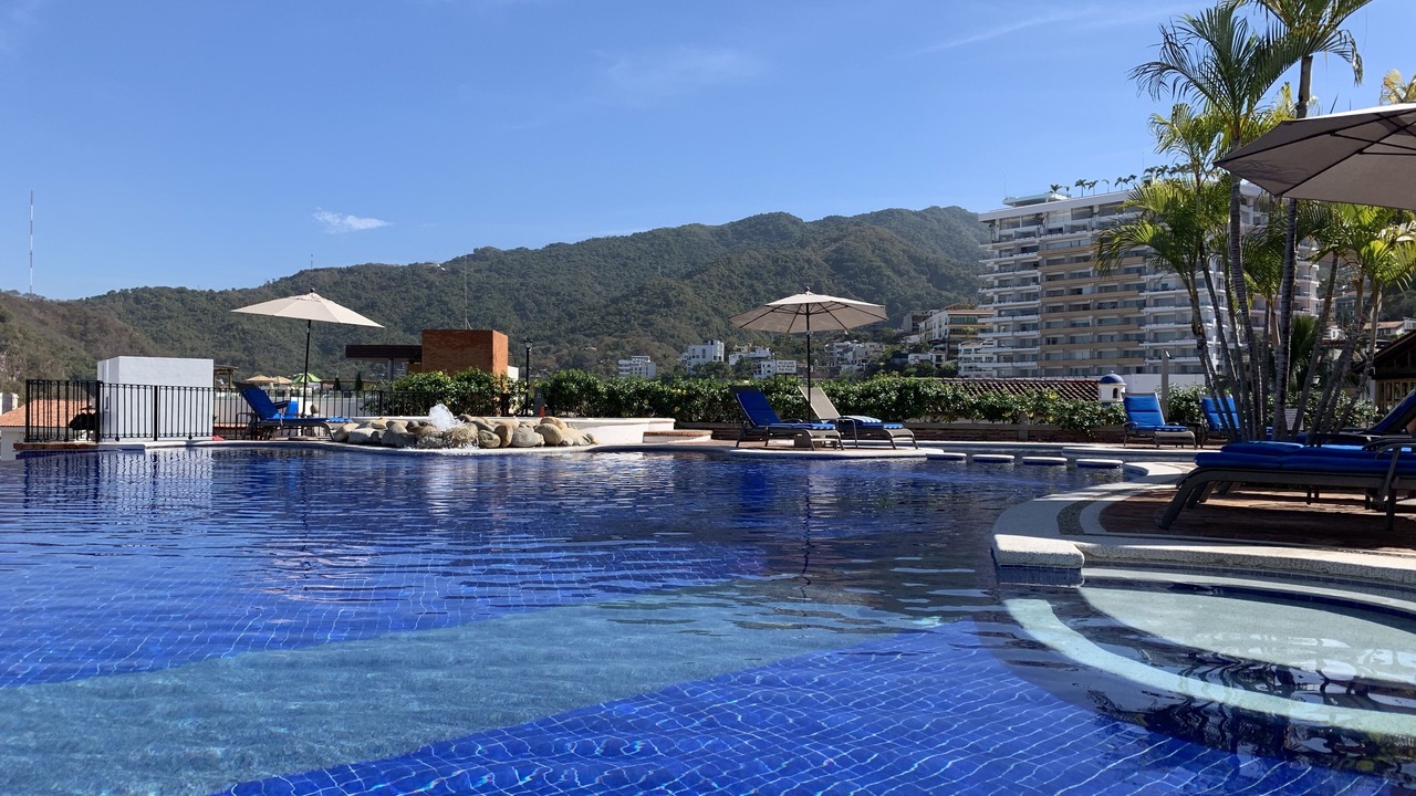 Photo of Outdoor in Romantic Zone