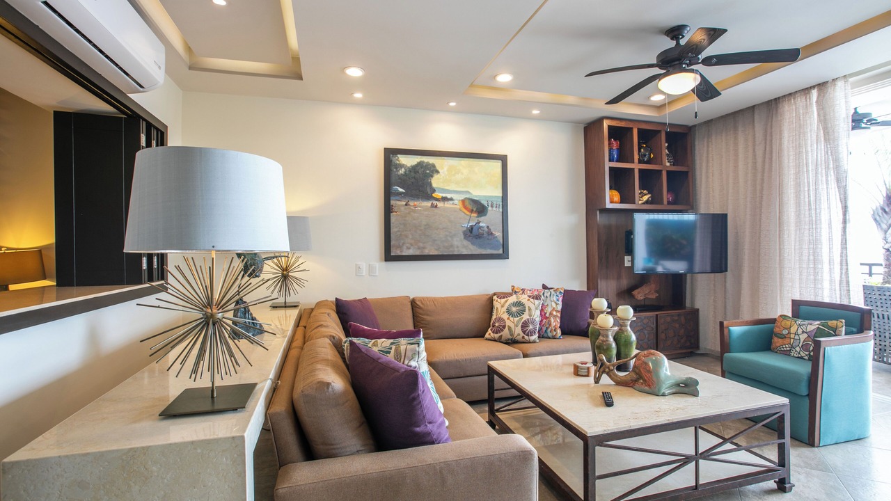 Photo of Livingroom in Romantic Zone