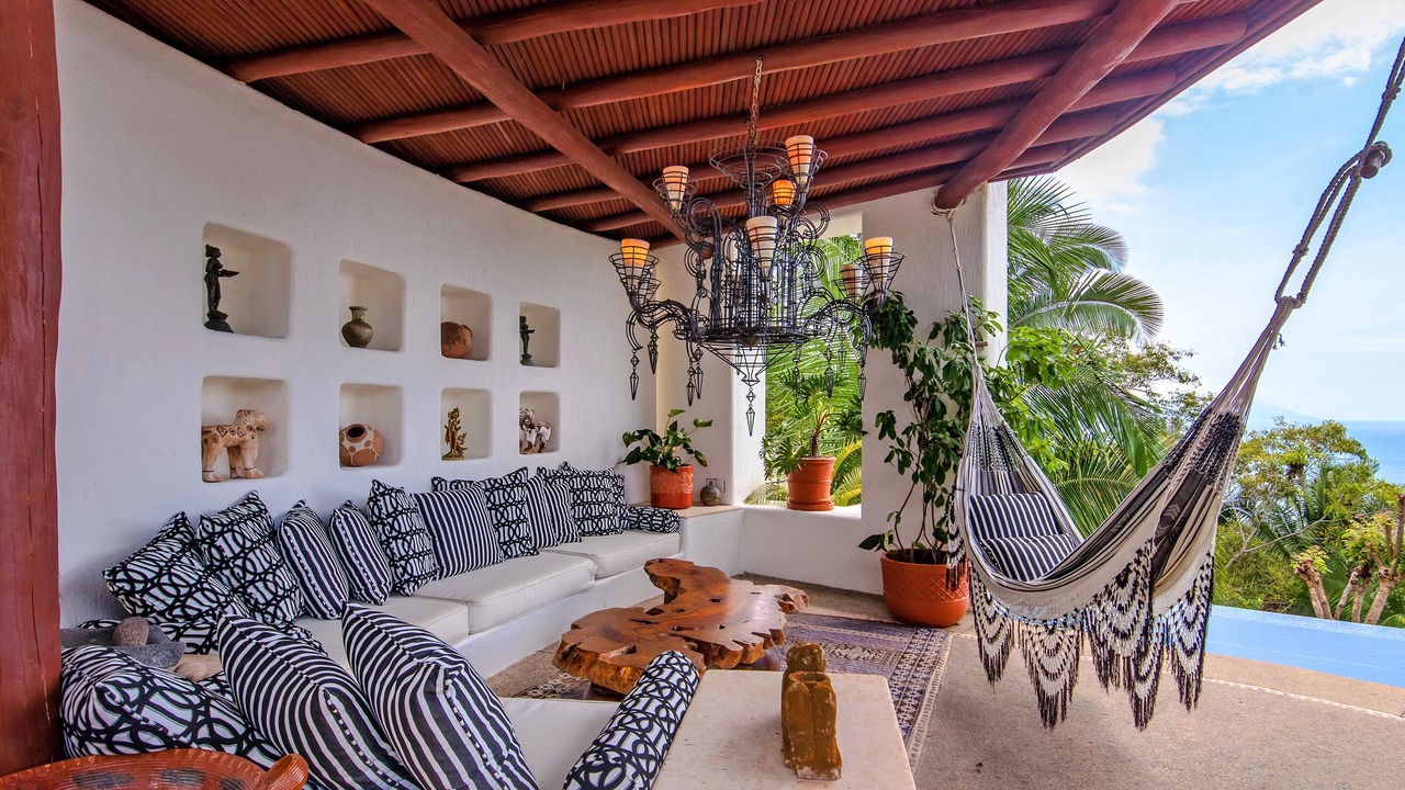 Photo of Patio Balcony in Conchas Chinas