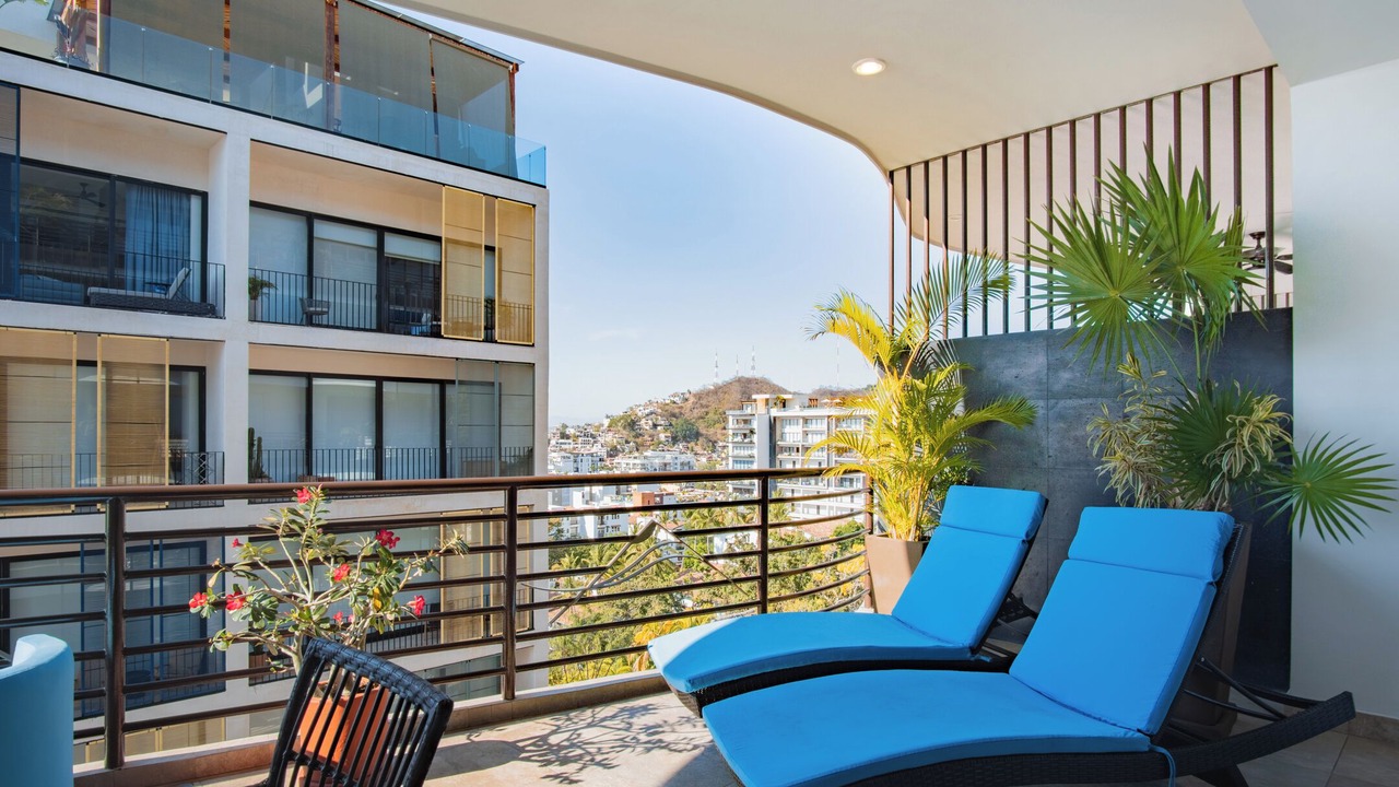 Photo of Patio Balcony in Romantic Zone