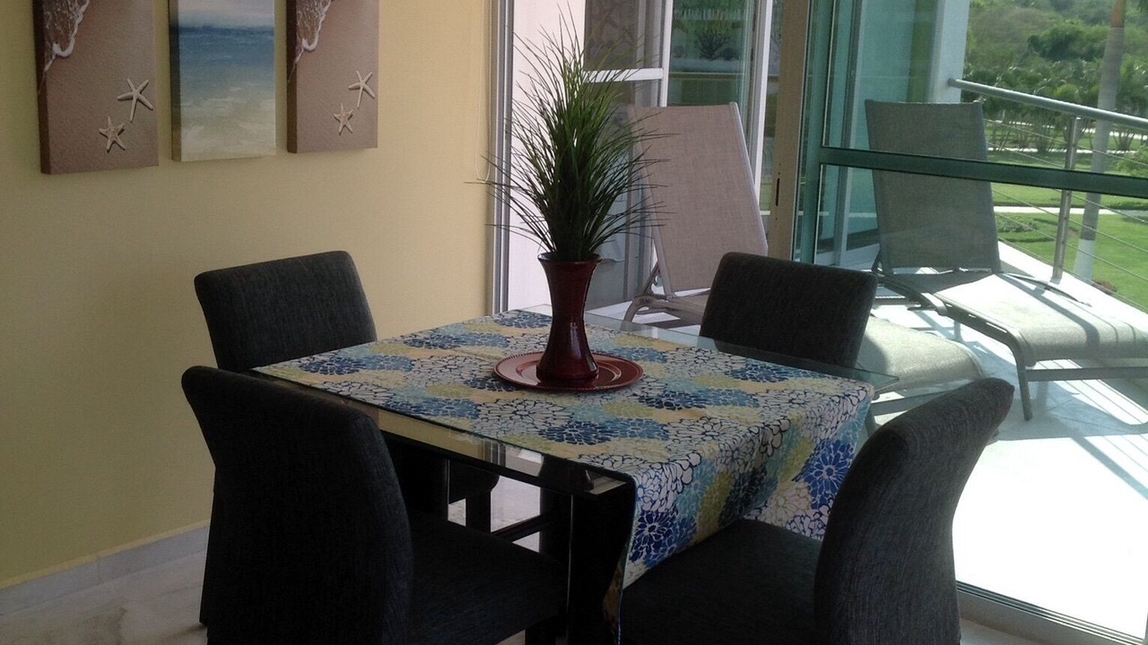 Photo of Patio Balcony in Flamingos