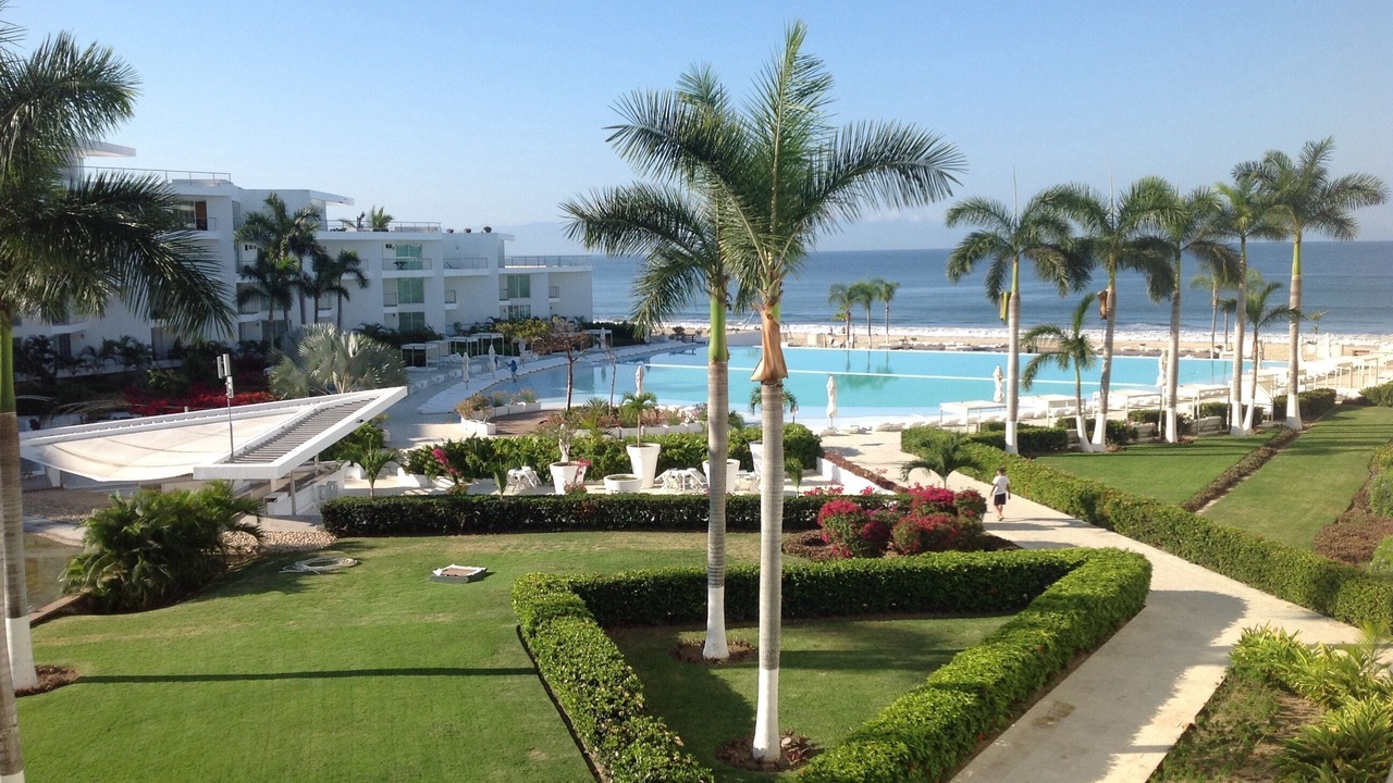 Photo of Patio Balcony in Flamingos