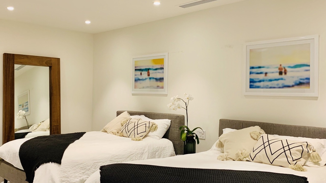 Photo of Bedroom in South Shore Hotel Area