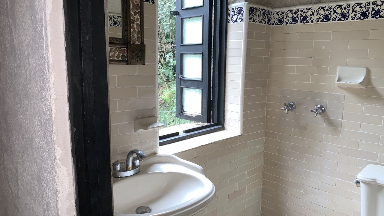 Photo of Bathroom in South Shore Hotel Area