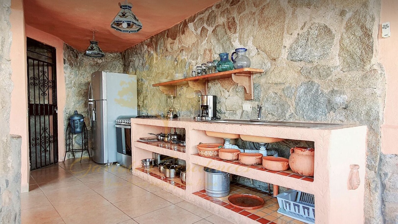 Photo of Kitchen in South Shore Hotel Area