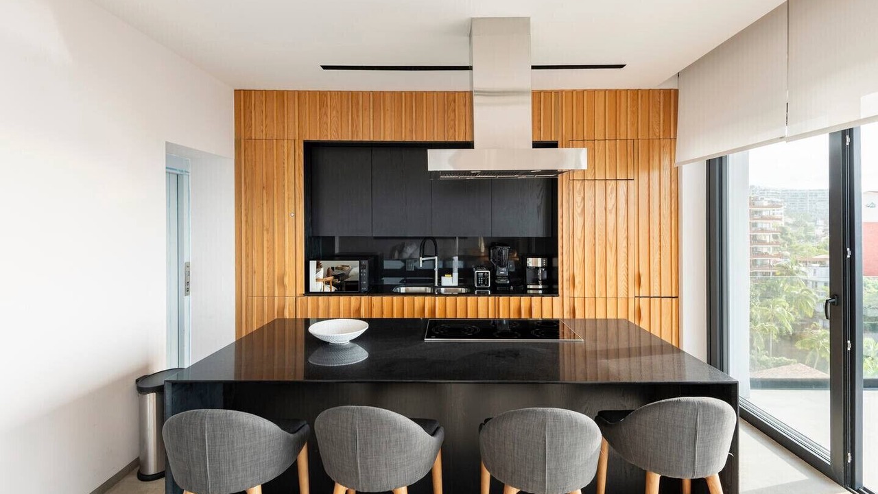 Photo of Kitchen in Romantic Zone