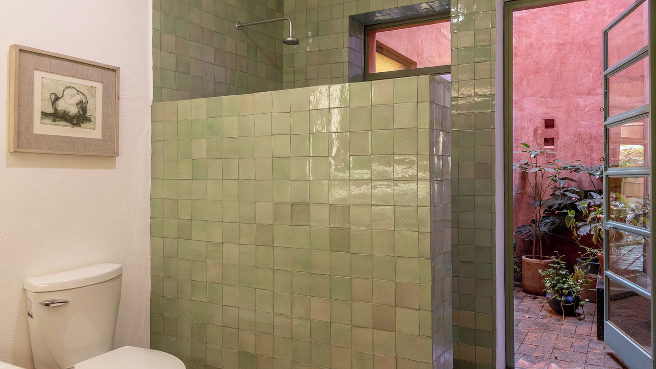 Photo of Bathroom in Zona Minerva