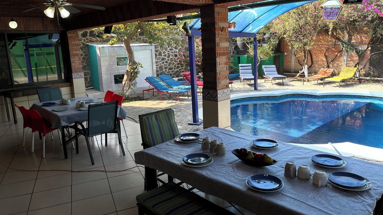 Photo of Outdoor in Burgos Bugambilias