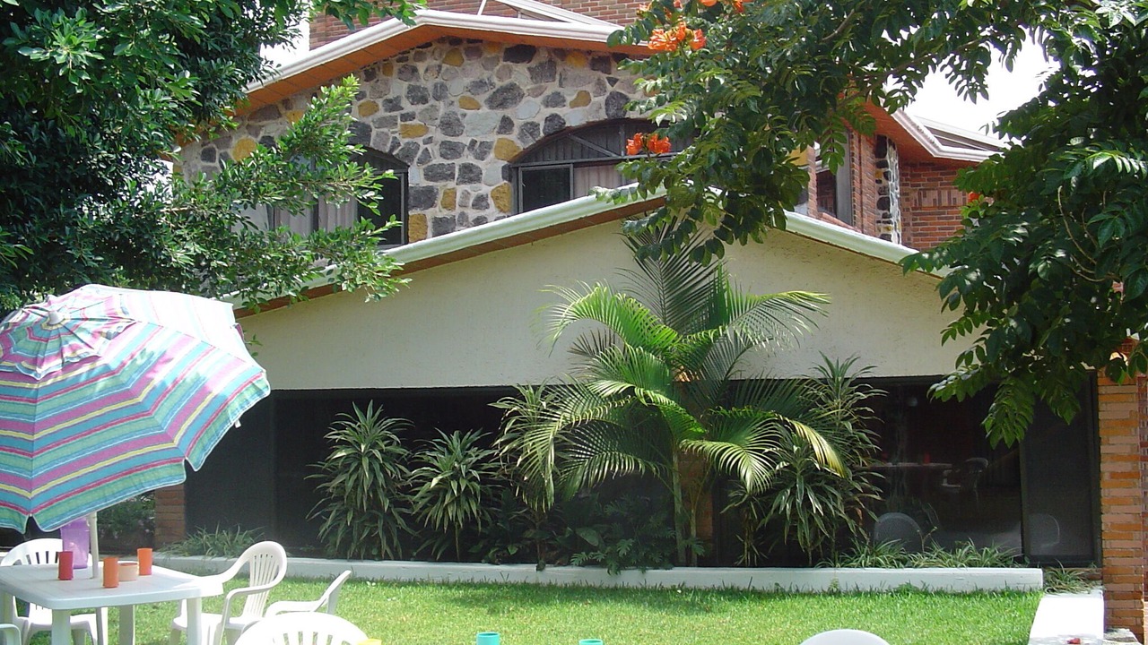 Photo of Outdoor in Burgos Bugambilias