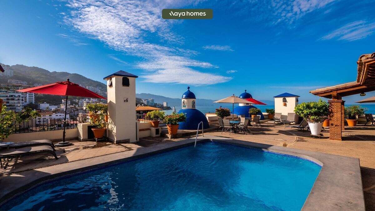 Photo of Outdoor in Romantic Zone