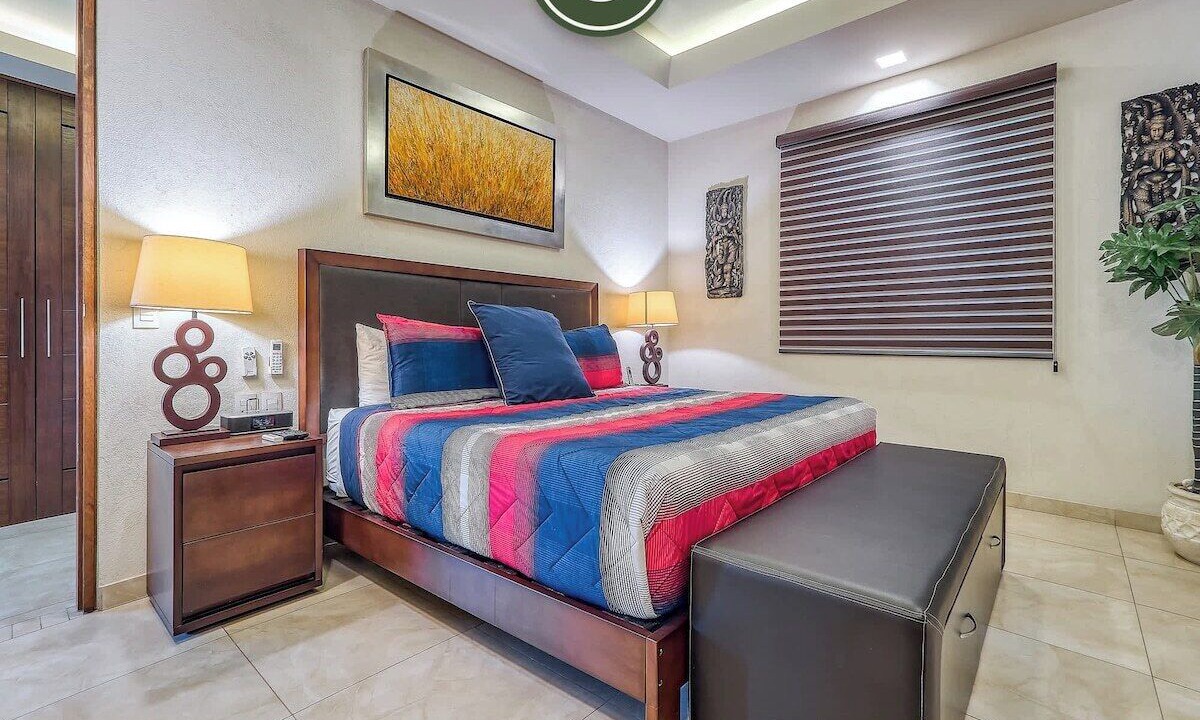 Photo of Bedroom in Romantic Zone