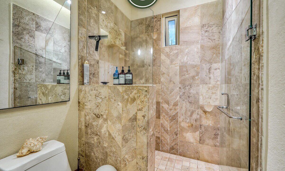 Photo of Bathroom in Romantic Zone