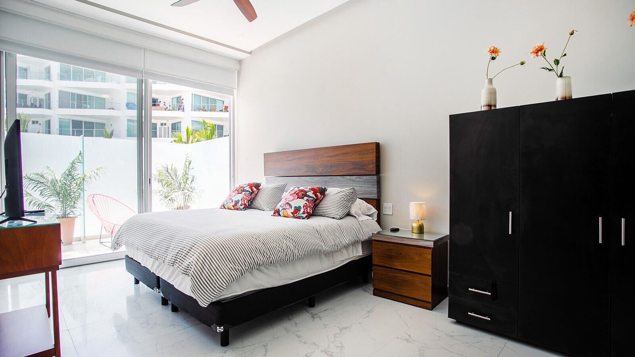 Photo of Bedroom in Flamingos