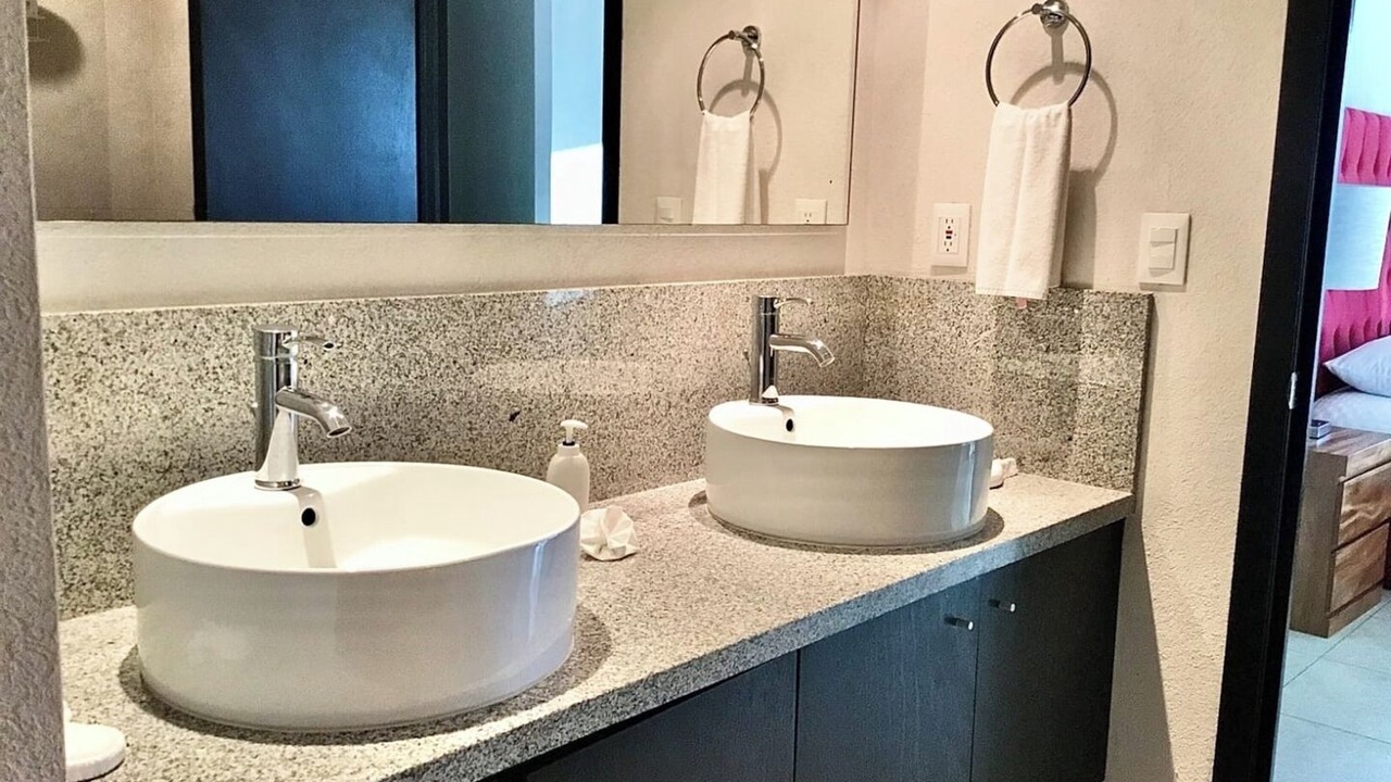 Photo of Bathroom in South Hotel Zone