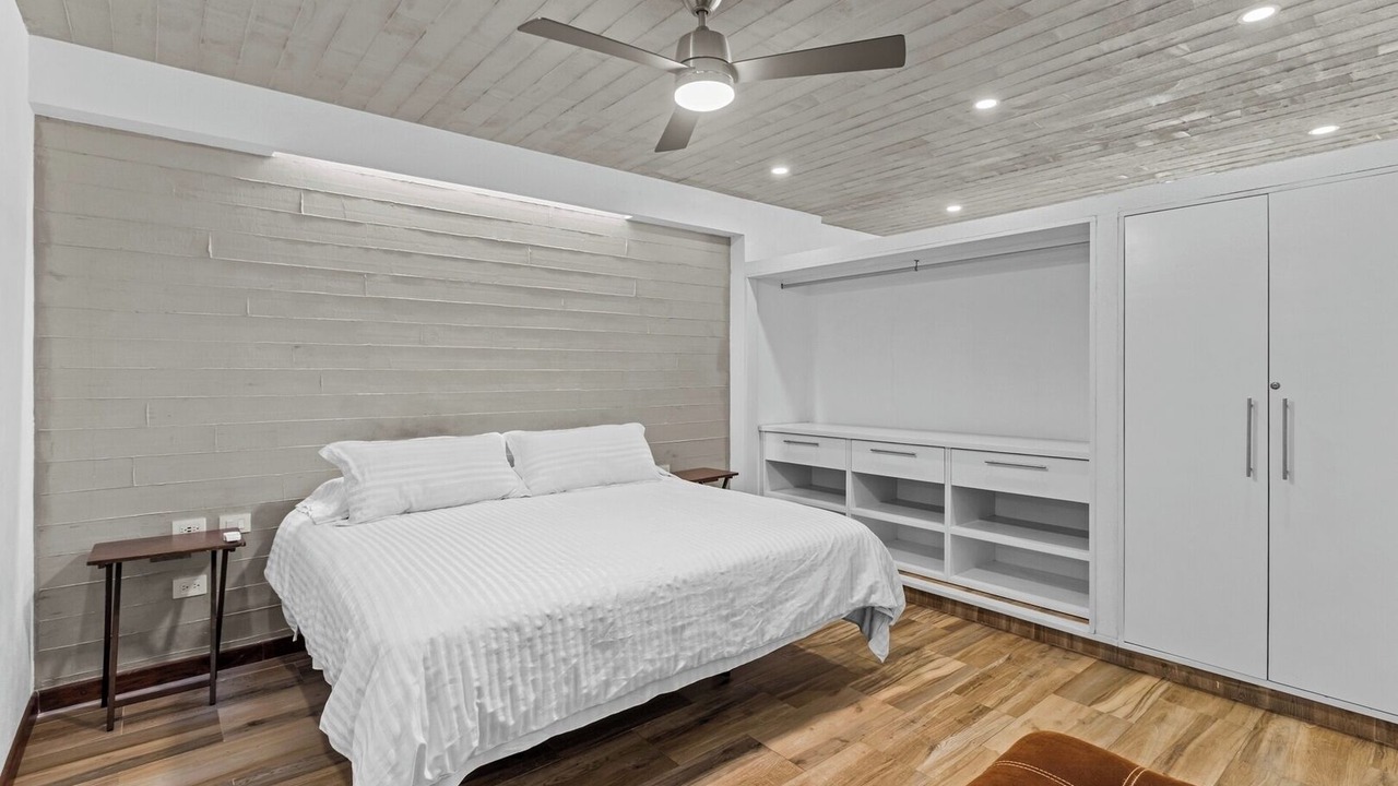 Photo of Bedroom in Romantic Zone