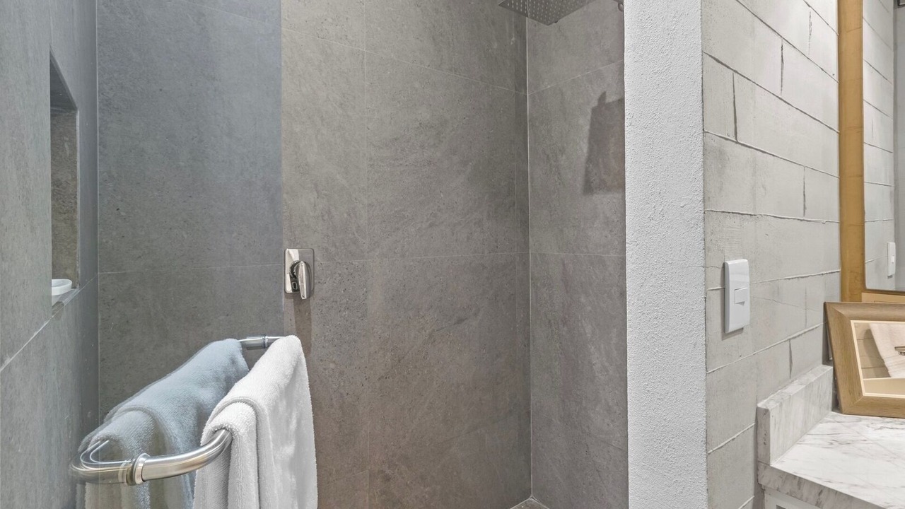 Photo of Bathroom in Romantic Zone
