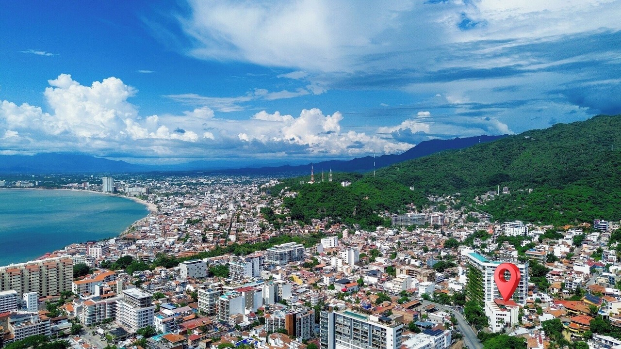 Photo of Outdoor in Romantic Zone