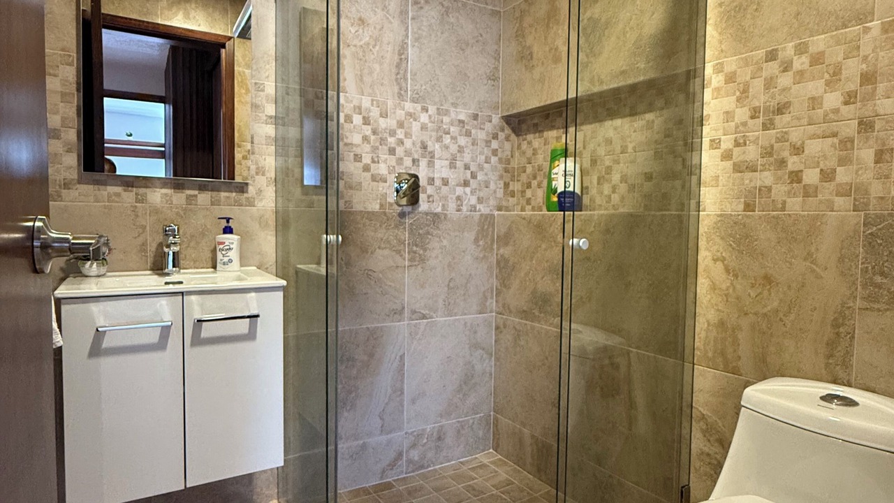 Photo of Bathroom in Zona Expo