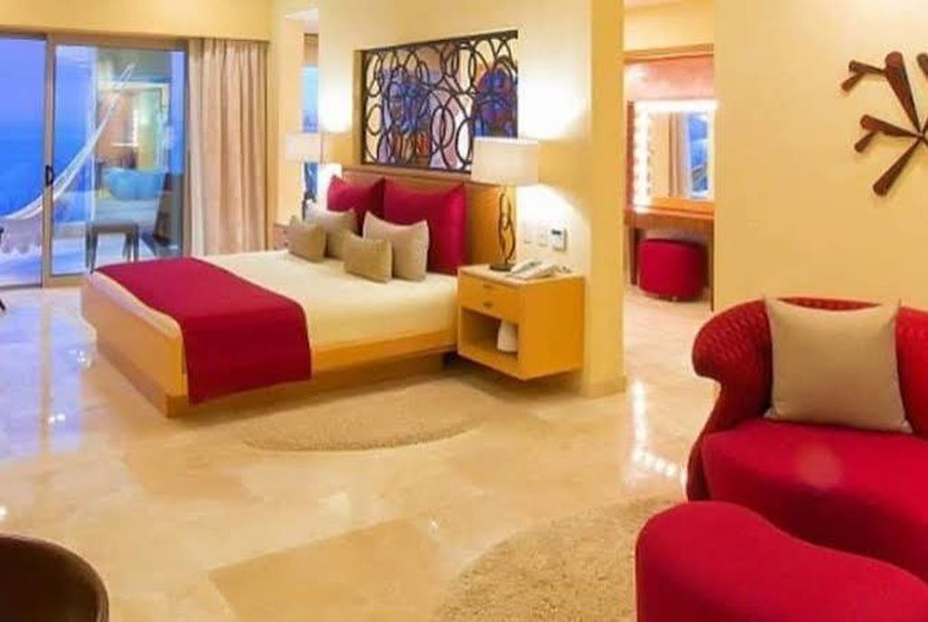 Photo of Bedroom in South Shore Hotel Area