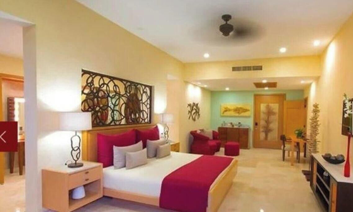 Photo of Bedroom in South Shore Hotel Area