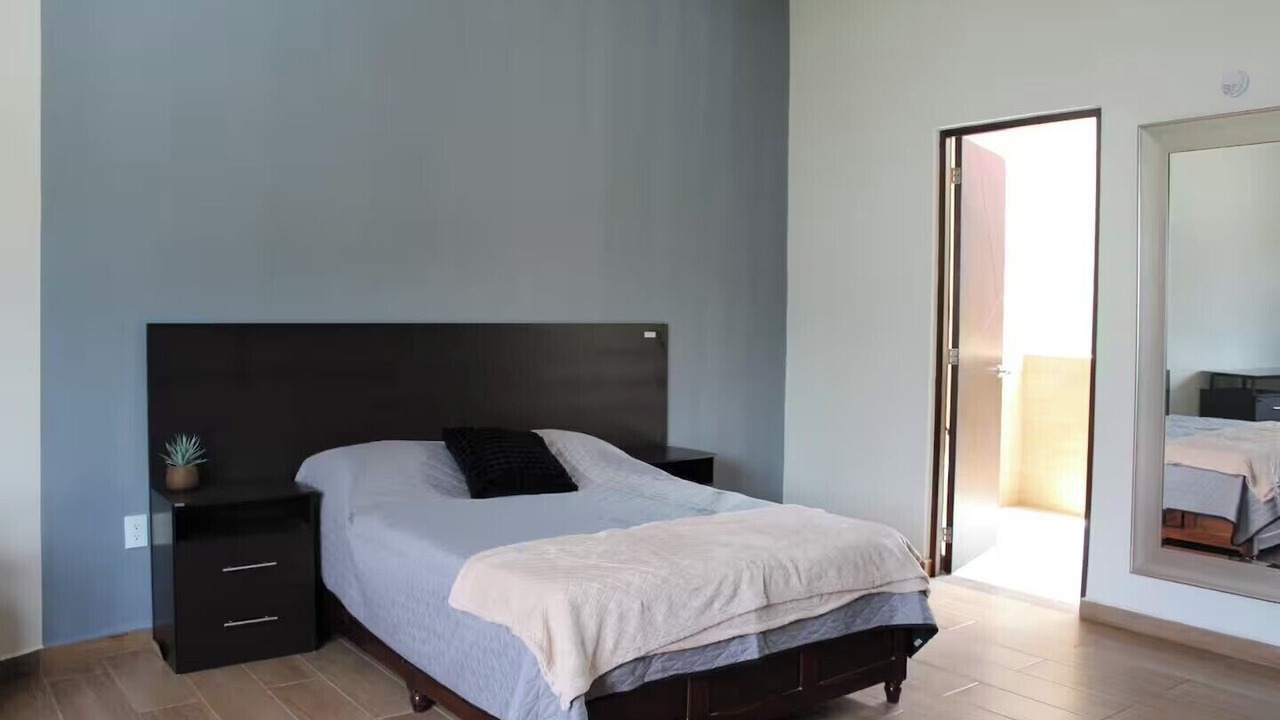 Photo of Bedroom in Burgos Bugambilias