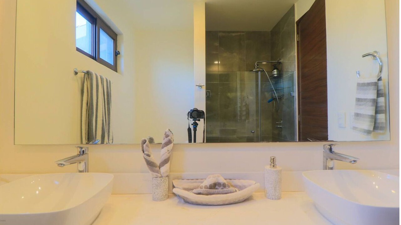 Photo of Bathroom in La Cruz de Huanacaxtle