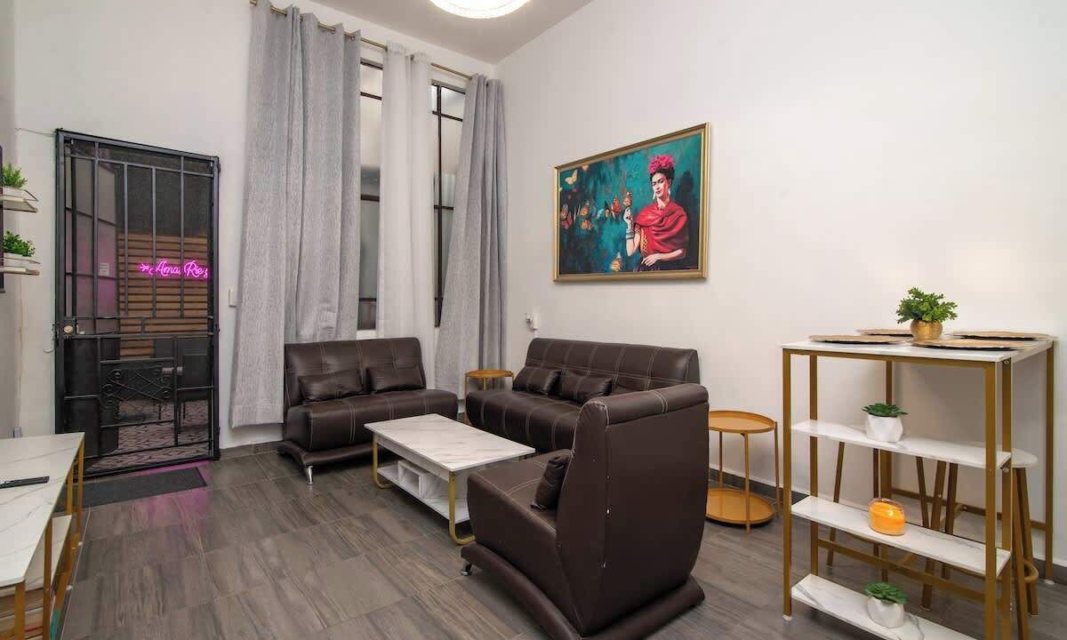Photo of Livingroom in Historic Center