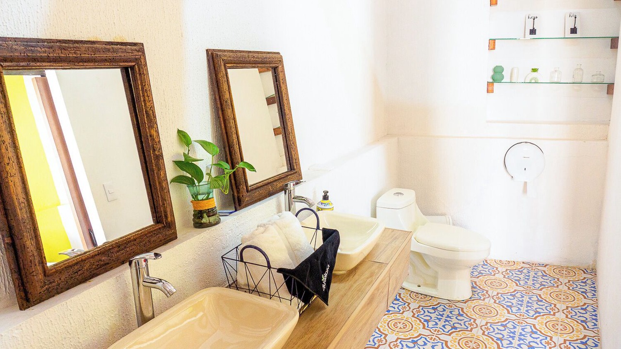 Photo of Bathroom in Historic Centre
