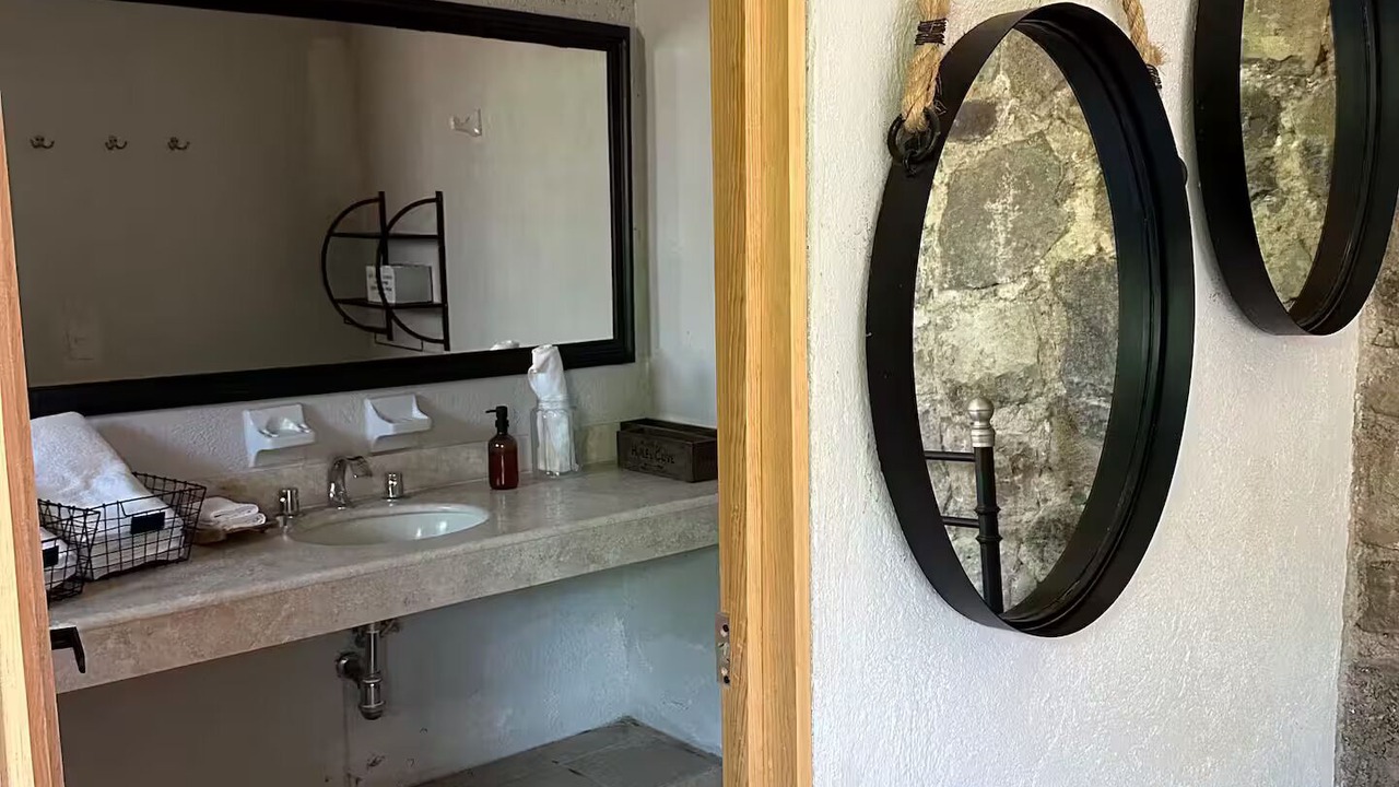Photo of Bathroom in Raquet Club