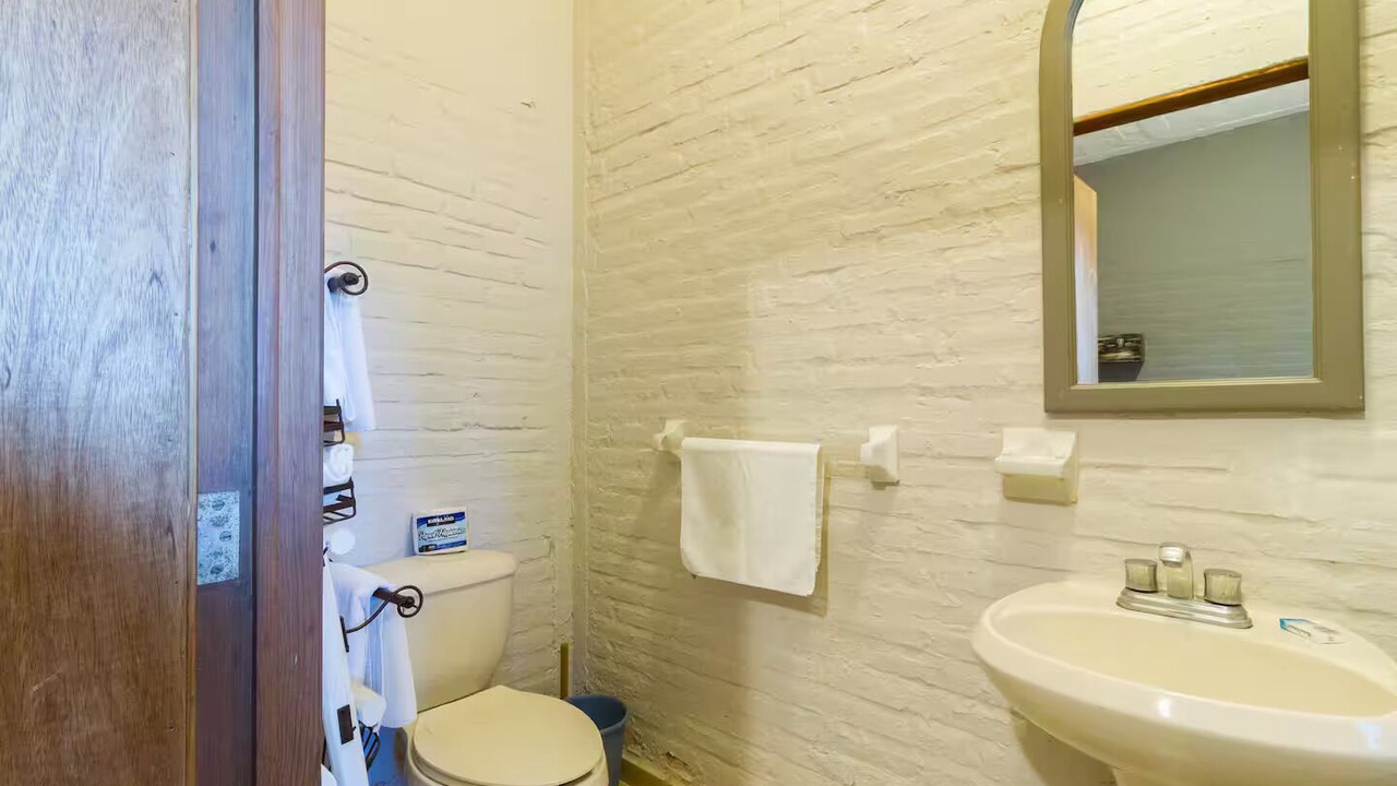 Photo of Bathroom in Raquet Club